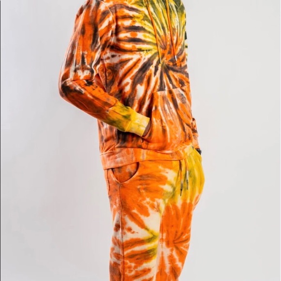 MEN Rust Tie Dye Sweatsuit - Picture 2 of 4